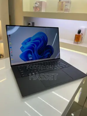 Laptop Dell Precision 5550 32GB Intel Core i7 SSD 1T