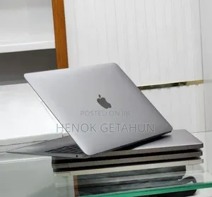 New Laptop Apple MacBook Pro 2021 M1 16GB Apple M1 SSD 1T