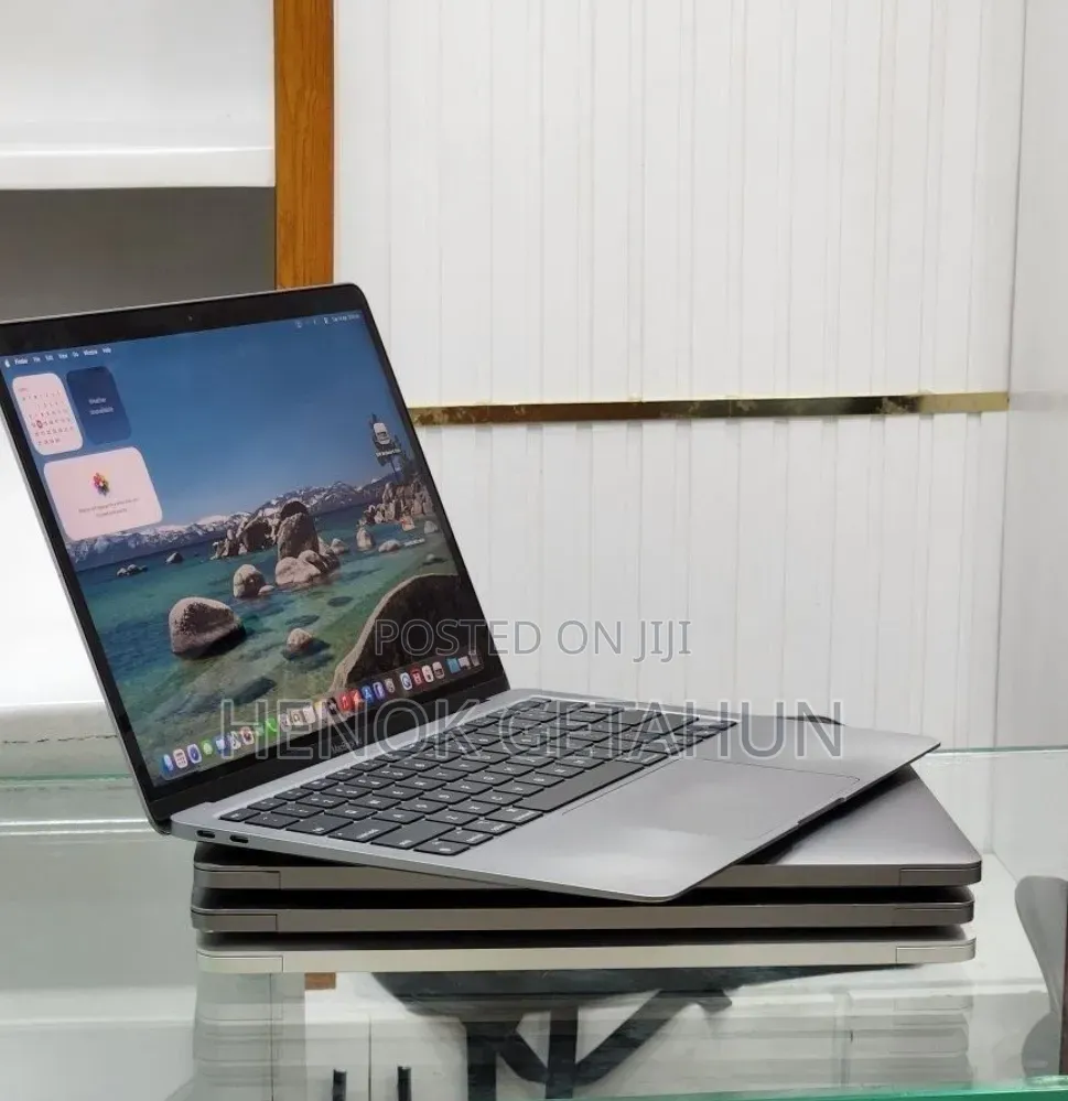 New Laptop Apple MacBook Pro 2021 M1 16GB Apple M1 SSD 1T