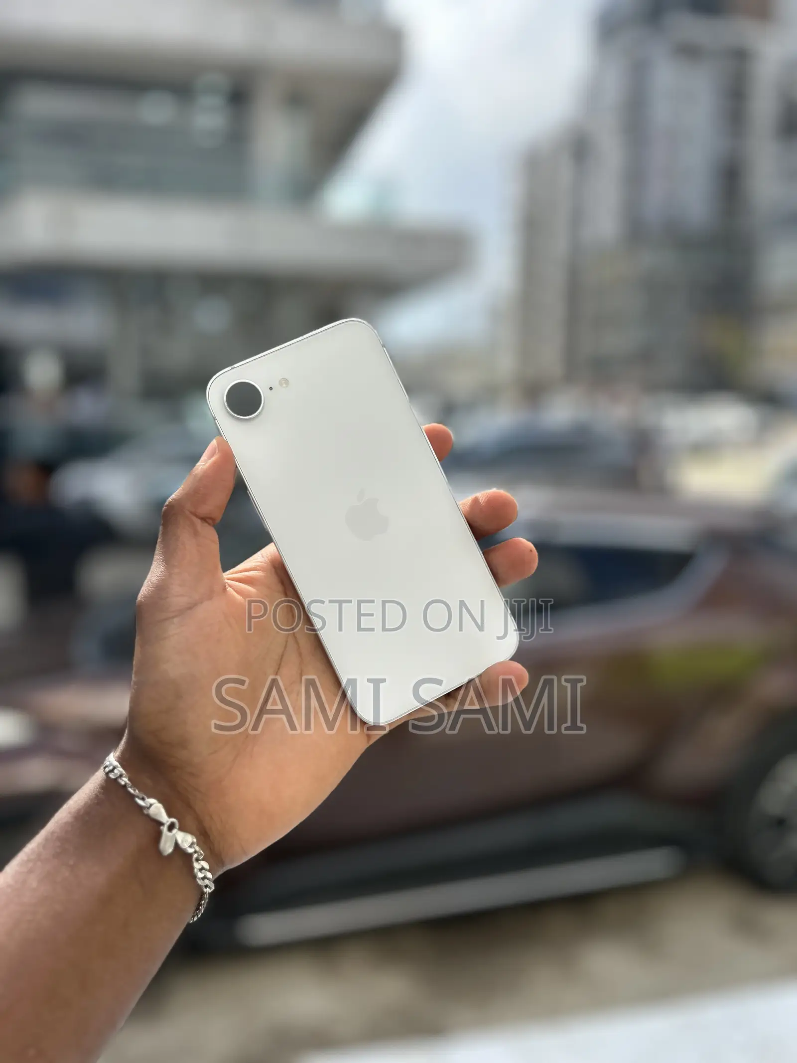 New Apple iPhone 16e 128 GB White