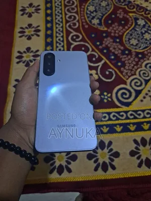 New Samsung Galaxy A17 128 GB White