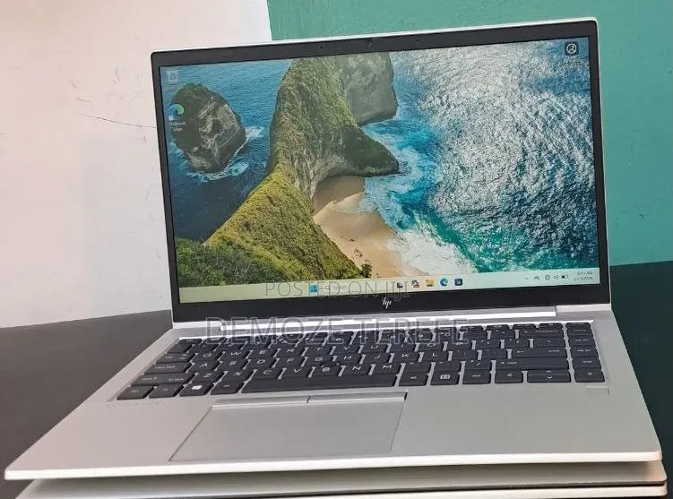 New Laptop HP EliteBook 840 G7 16GB Intel Core i5 SSD 512GB