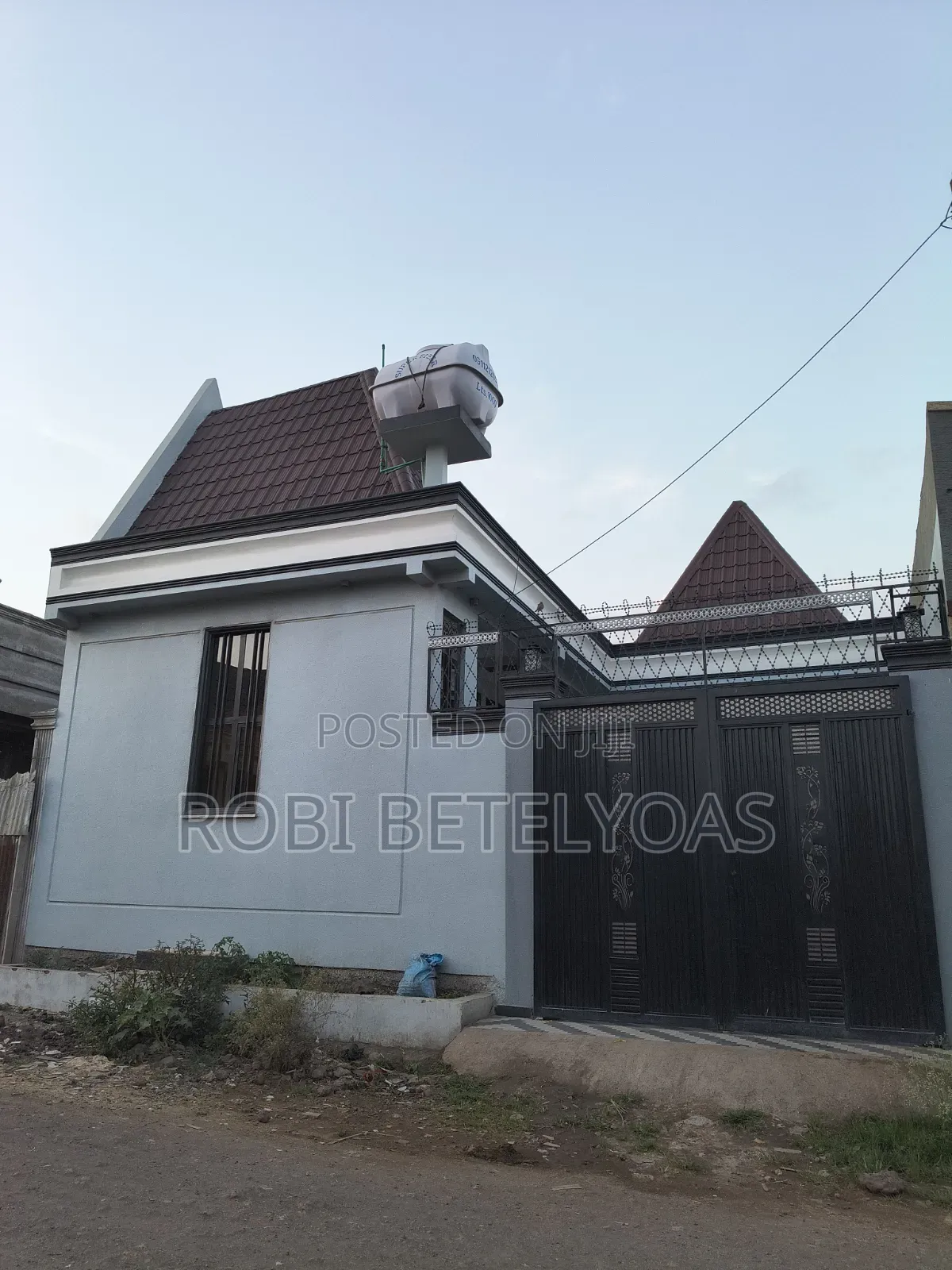 Furnished 2bdrm House in L Sheep, East Shewa for sale