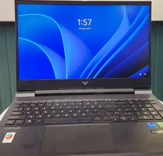 New Laptop HP Victus 15 16GB Intel Core i7 SSD 512GB