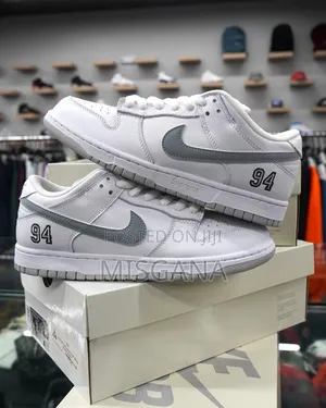 Nike Sb Dunk Low Supreme 94 "White Metalic Silver"