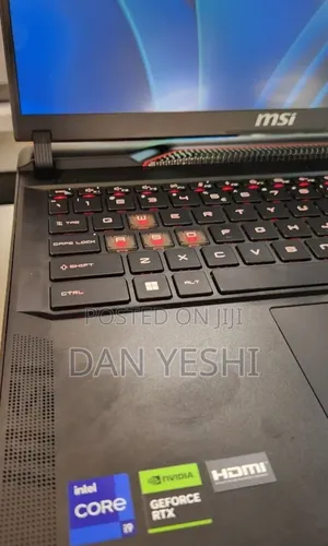 New Laptop MSI Raider GE68HX 13VI-202US 16GB Intel Core i9 SSD 1T