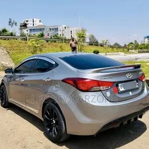 Hyundai Avante 2013 Silver