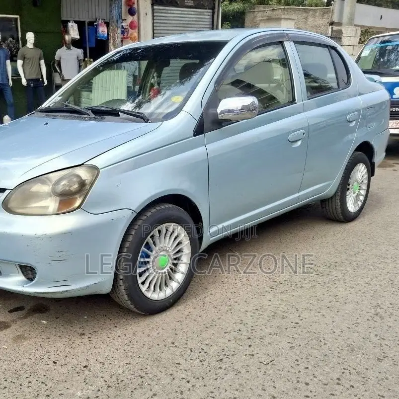Toyota Platz 2005 Blue