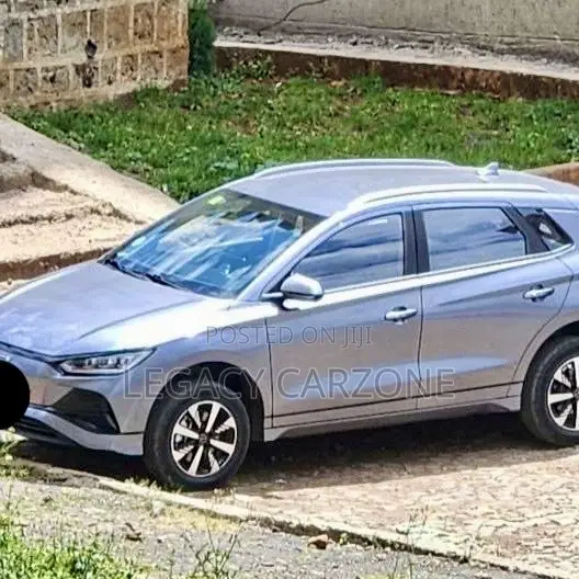 BYD E2 43 kWh 94 hp FWD 2025 Gray