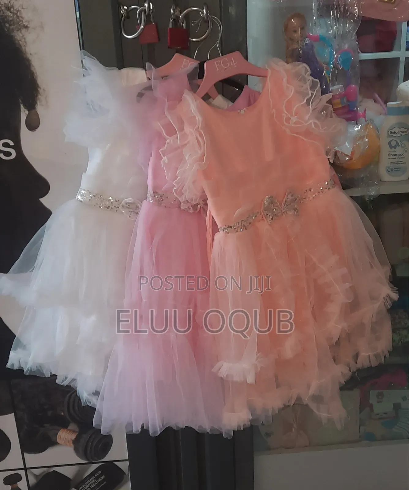 Vello for Girls in Different Colors