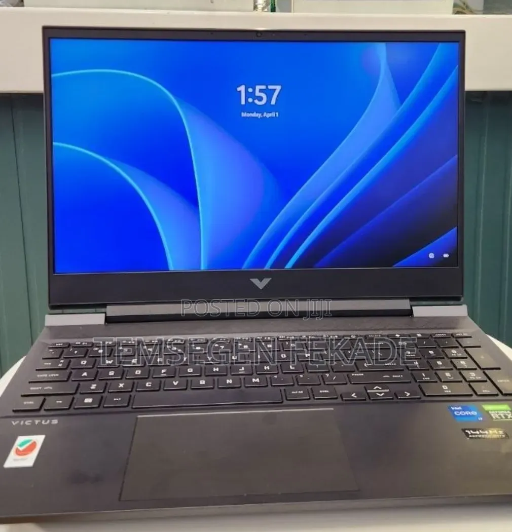 New Laptop HP Victus 16 16GB Intel Core i7 SSD 512GB