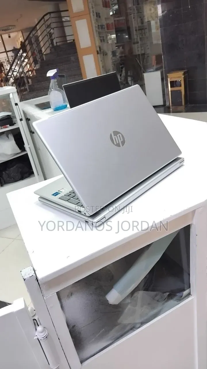 New Laptop HP Stream Notebook 16GB Intel Core i5 SSD 1T