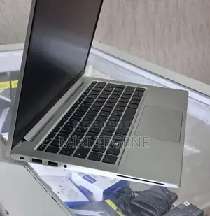 New Laptop HP EliteBook 835 G7 16GB AMD Ryzen 5 SSD 512GB