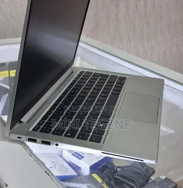 New Laptop HP EliteBook 835 G7 16GB AMD Ryzen 5 SSD 512GB