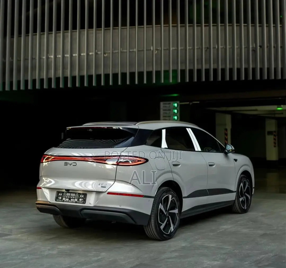 New BYD Sealion 06 EV 2025 Gold