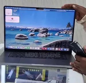 New Laptop Apple MacBook Pro 2021 M1 Max 32GB Intel SSD 1T