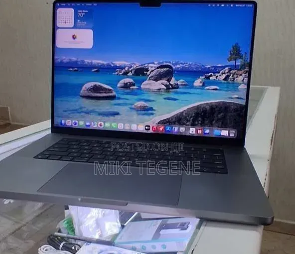 New Laptop Apple MacBook Pro 2021 M1 Max 32GB Intel SSD 1T