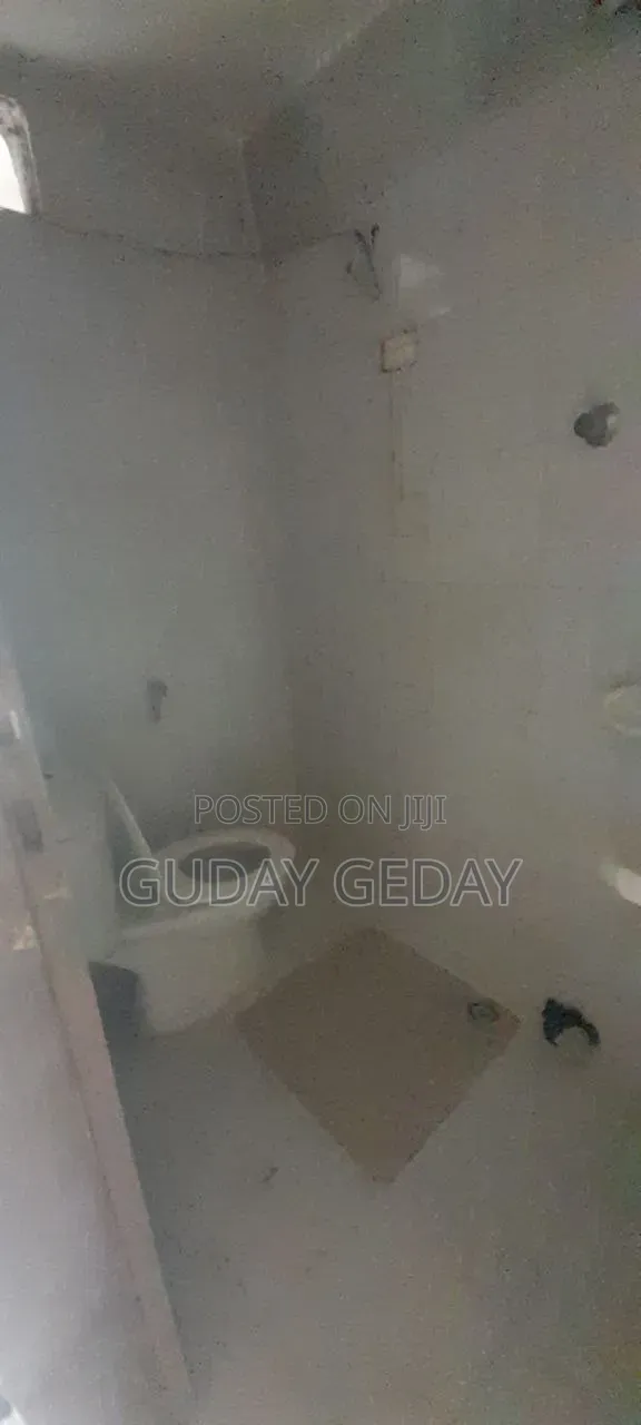 Furnished 4bdrm Condo in Akaky Kaliti for sale