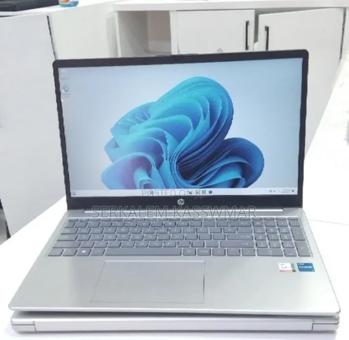 New Laptop HP Stream Notebook 16GB Intel Core i5 SSD 1T