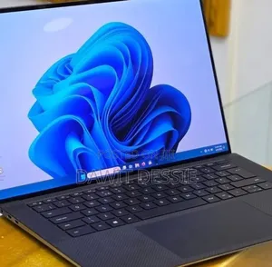 New Laptop Dell Precision 5560 16GB Intel Core i7 SSD 512GB