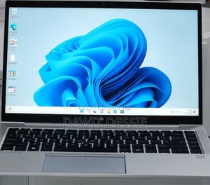 New Laptop HP EliteBook 845 G8 16GB AMD Ryzen 5 SSD 512GB