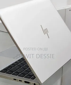 New Laptop HP EliteBook 845 G8 16GB AMD Ryzen 5 SSD 512GB