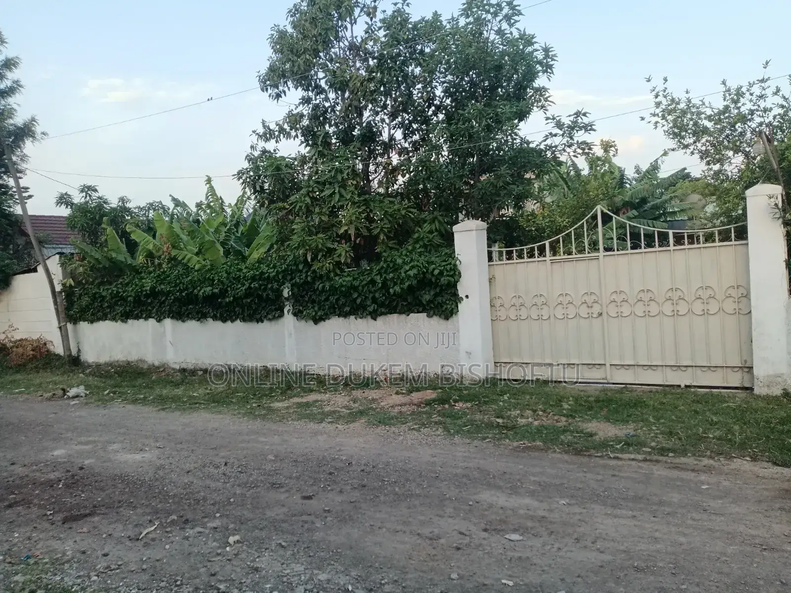 Furnished 10bdrm House in Dukem Bishoftu, East Shewa for sale