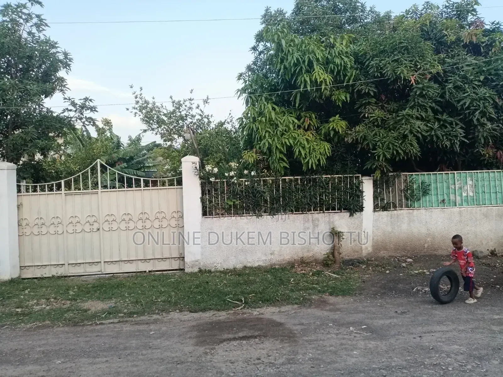 Furnished 10bdrm House in Dukem Bishoftu, East Shewa for sale