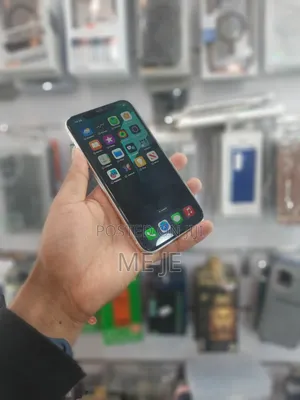 Apple iPhone 11 64 GB