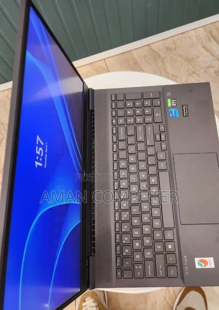 New Laptop HP Victus 16 16GB Intel Core i7 SSD 512GB