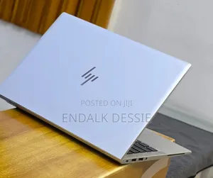 New Laptop HP EliteBook 840 G8 16GB Intel Core i7 SSD 512GB