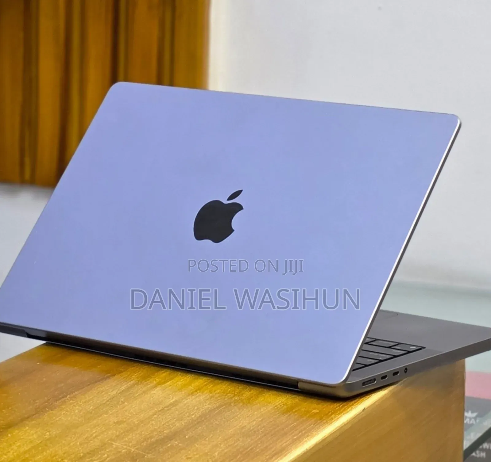 New Laptop Apple MacBook Pro 2020 M1 16GB Apple M1 Pro SSD 1T
