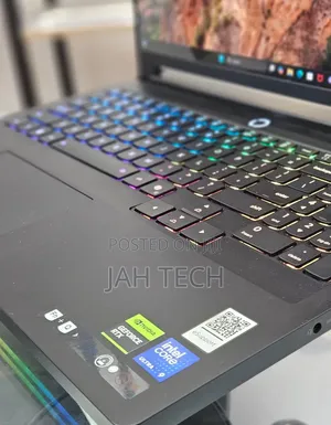 New Laptop Lenovo Lrgion 7i 32GB Intel Core Ultra 9 SSD 1T