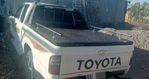 Toyota Hilux 2.5 Cab 2005 Off white
