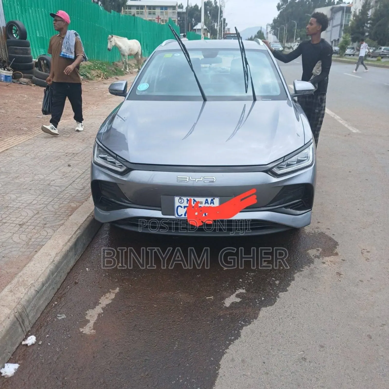 BYD E2 43 kWh 94 hp FWD 2025 Gray