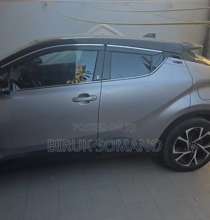 Toyota C-HR 2020 Silver