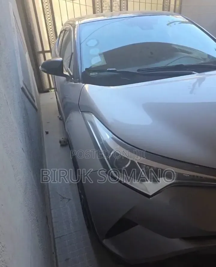 Toyota C-HR 2020 Silver