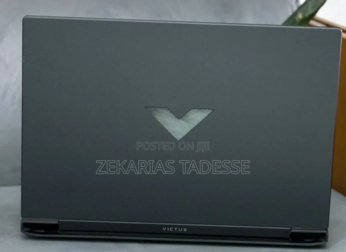 New Laptop HP Victus 16 16GB AMD Ryzen 5 SSD 512GB