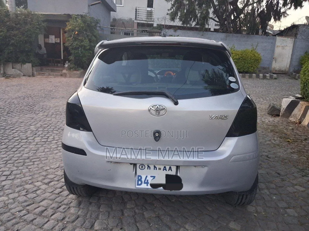 Toyota Yaris 2010 Silver