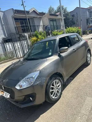 Suzuki Swift 2021 Gray