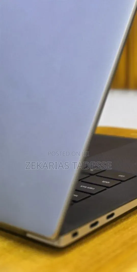 New Laptop Dell Precision 5560 16GB Intel Core i7 SSD 512GB