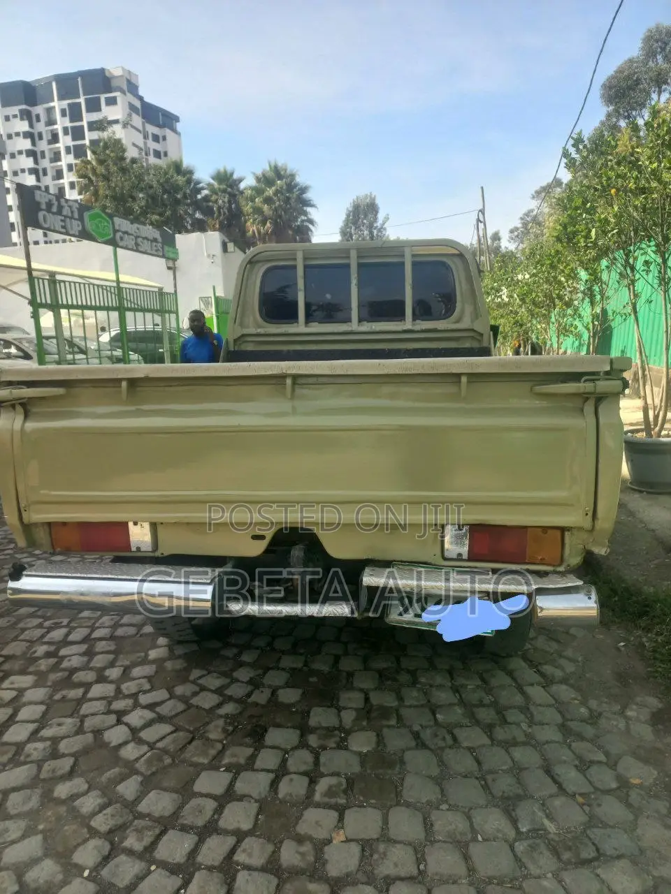 Toyota Land Cruiser 2011