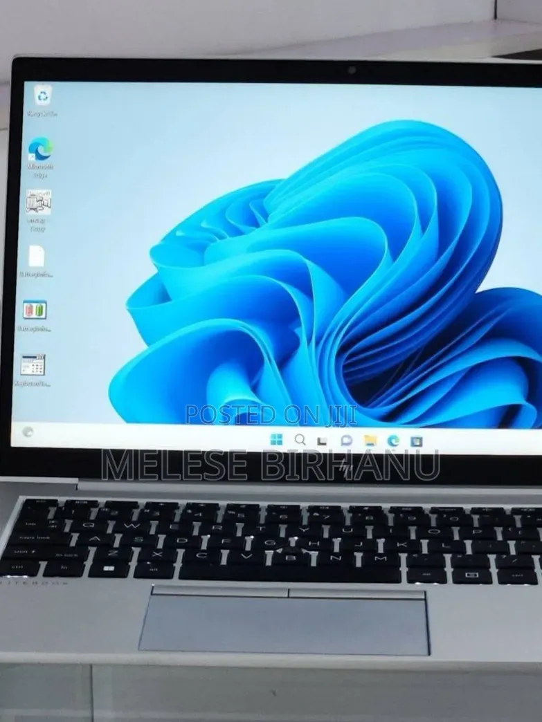 New Laptop HP EliteBook 845 G8 16GB AMD Ryzen 5 SSD 512GB