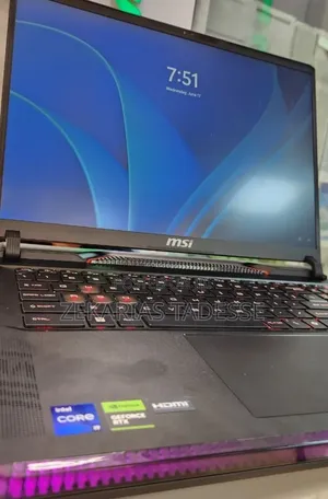 New Laptop MSI Raider GE78HX 16GB Intel Core i9 SSD 1T