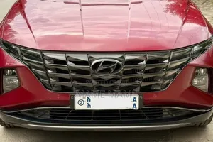 Hyundai Tucson 2022 Red