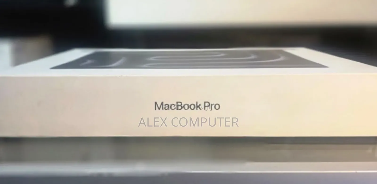 New Laptop Apple MacBook Pro 2026 M5 Max 128GB Apple M5 Max SSD 4T