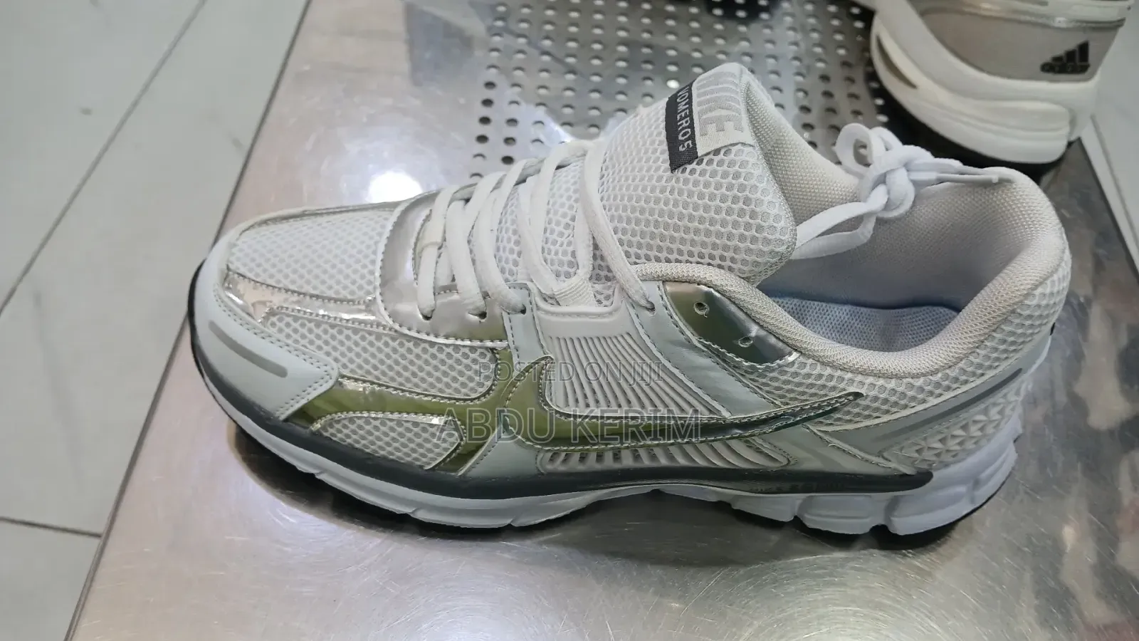 Nike Vomero5
