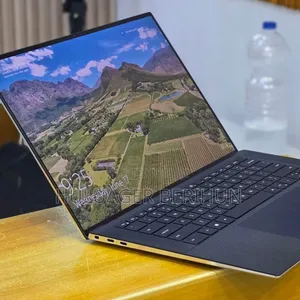 New Laptop Dell XPS 15 16GB Intel Core i7 SSD 512GB
