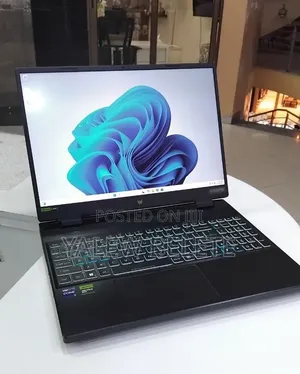 New Laptop Acer Predator Helios Neo 16 16GB Intel Core i9 SSD 1T