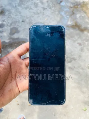 Infinix Hot 10 Lite 64 GB Black